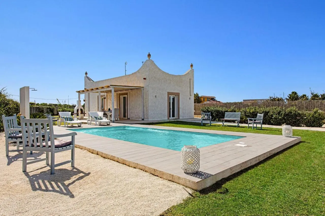 Villa Indaco By Villa Plus Santa Maria Del Focallo 0*,  Italy